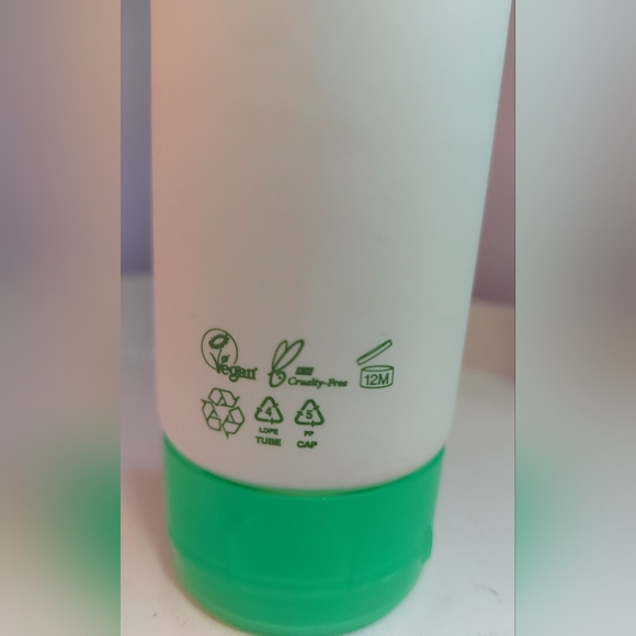 Arbonne Baby Lotion - Picture 3 of 4